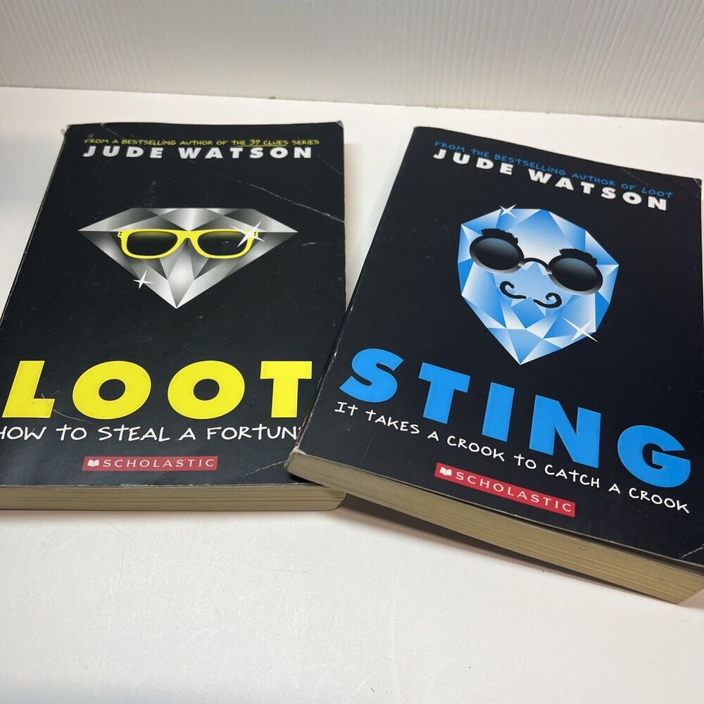 Lot of (2) Books︱Loot︱Sting︱Jude Watson